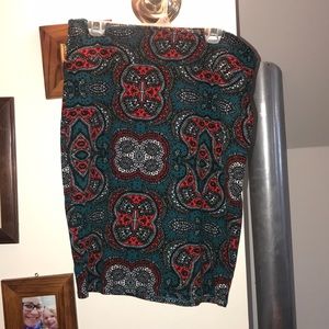 Lularoe Cassie skirt. Gorgeous green with paisley